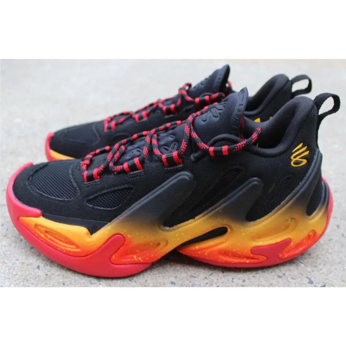 Under Armour shoes - Under Armour Curry 13 - Curry - Black 3
