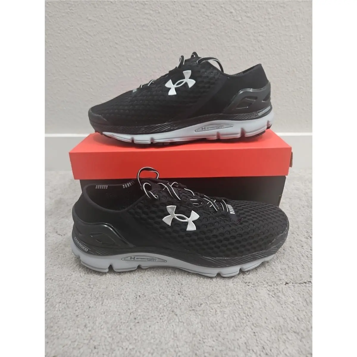 Under Armour UA Speedform Size 9 Black /gray / Metallic Silver Unisex Shoes