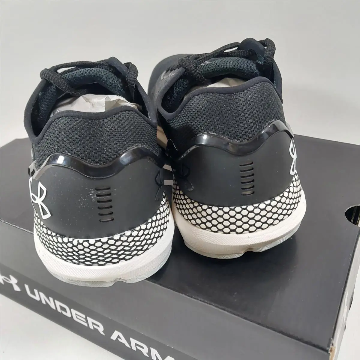 Under Armour shoes - Under Armour HOVR Sonic 6 - Black (UPC: 196883956265) 1