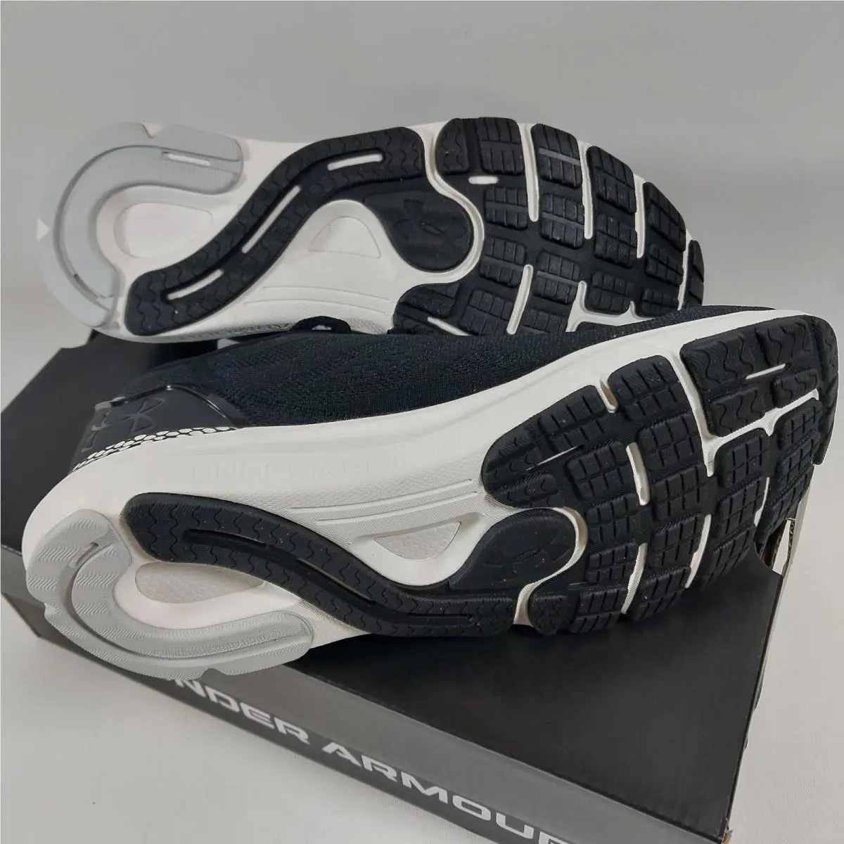 Under Armour shoes - Under Armour HOVR Sonic 6 - Black (UPC: 196883956265) 3