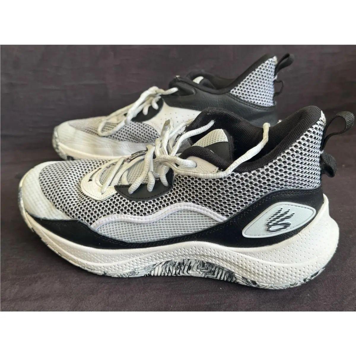 Under Armour shoes - Curry 3Z 24 - Curry - White (UPC: 0197777546975) 2