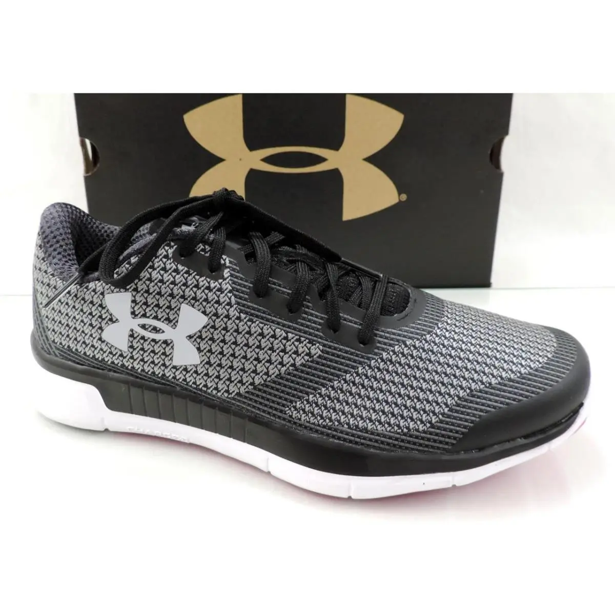 Women`s Under Armour Charged Lightning Running Shoes Sneakers Black Size 6