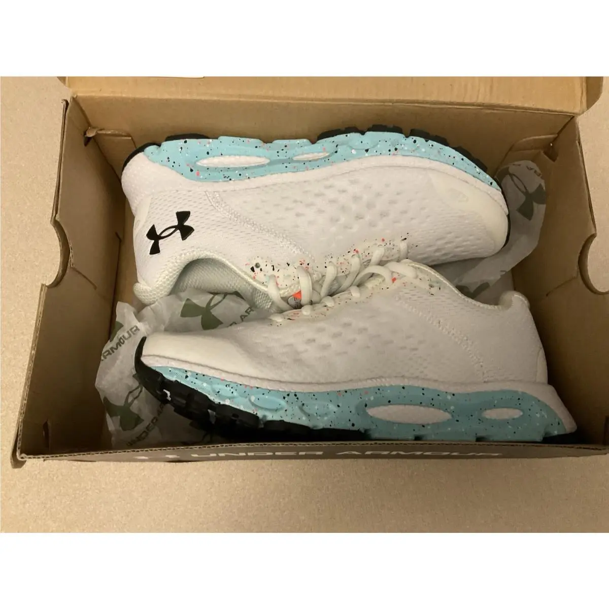 Under Armour shoes - HOVR Infinite 3 HS - HOVR Infinite - 3024002-100 - Multicolor 0