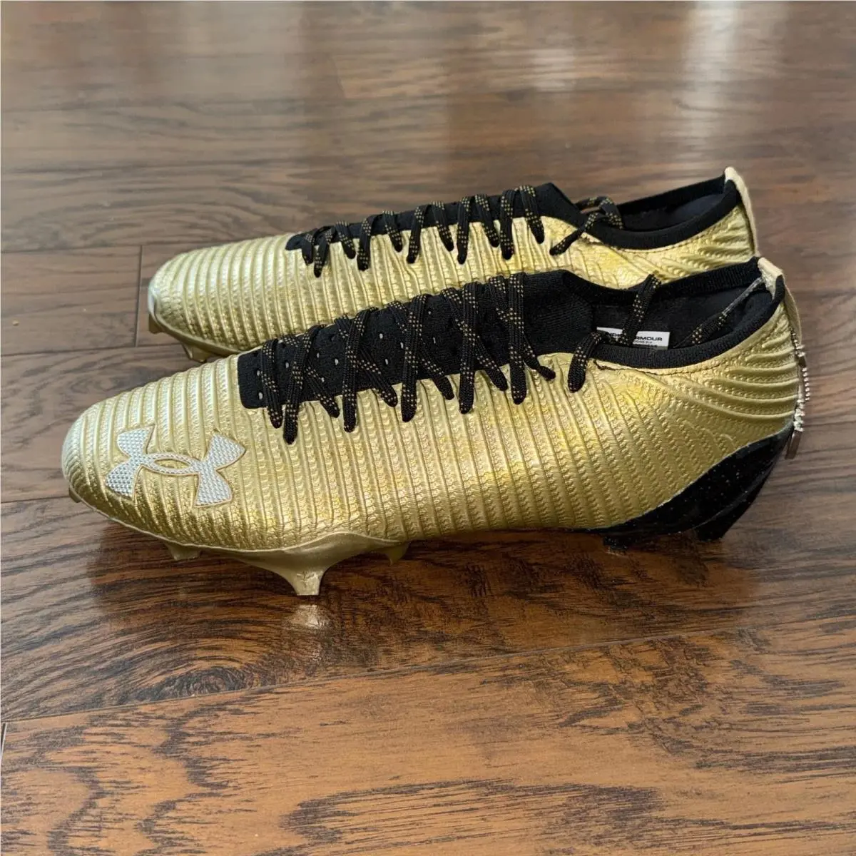 Under Armour UA Blur Pro GC Football 3028218-777 Gold Cleats Men`s Size 10.5