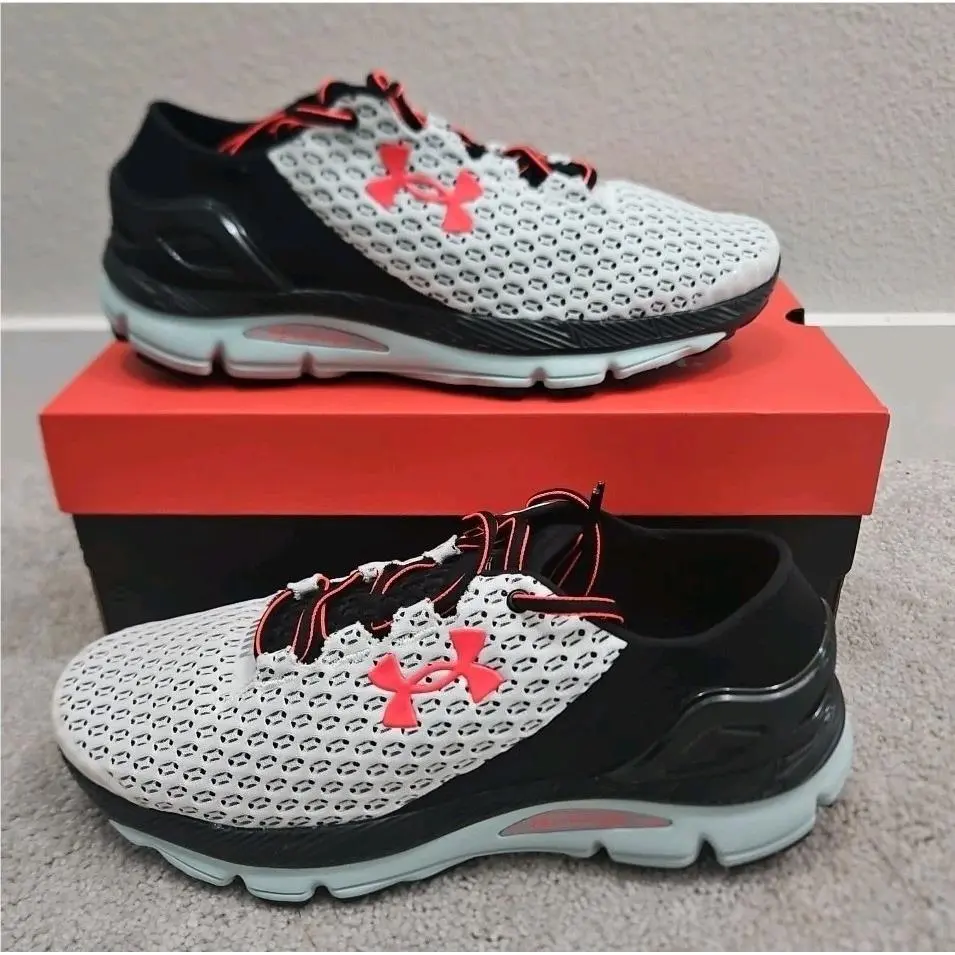 Under Armour UA Speedform Size 9M or 10.5W White / Black / Blue Unisex Shoes