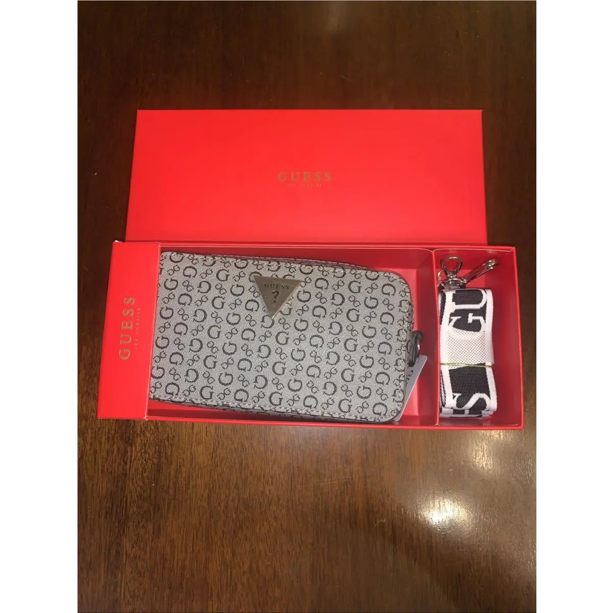 Guess Crossbody Purse Strap Included W/ Box and Tags