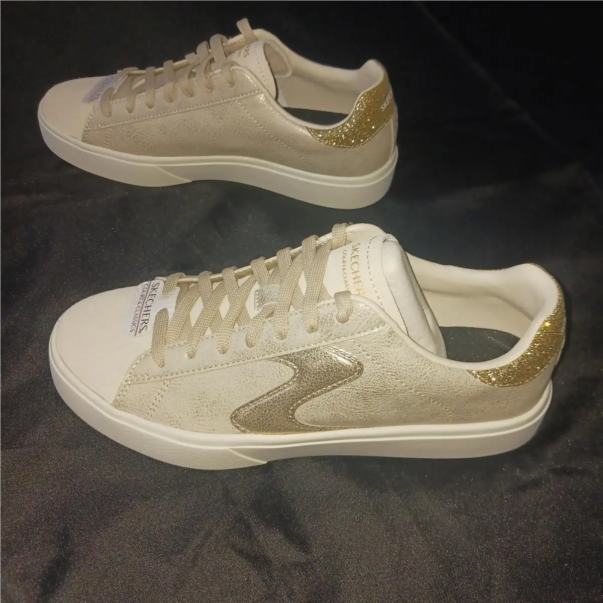 Skechers Women`s Tennis Shoes Size 9 Gold Court Classics Sneaker