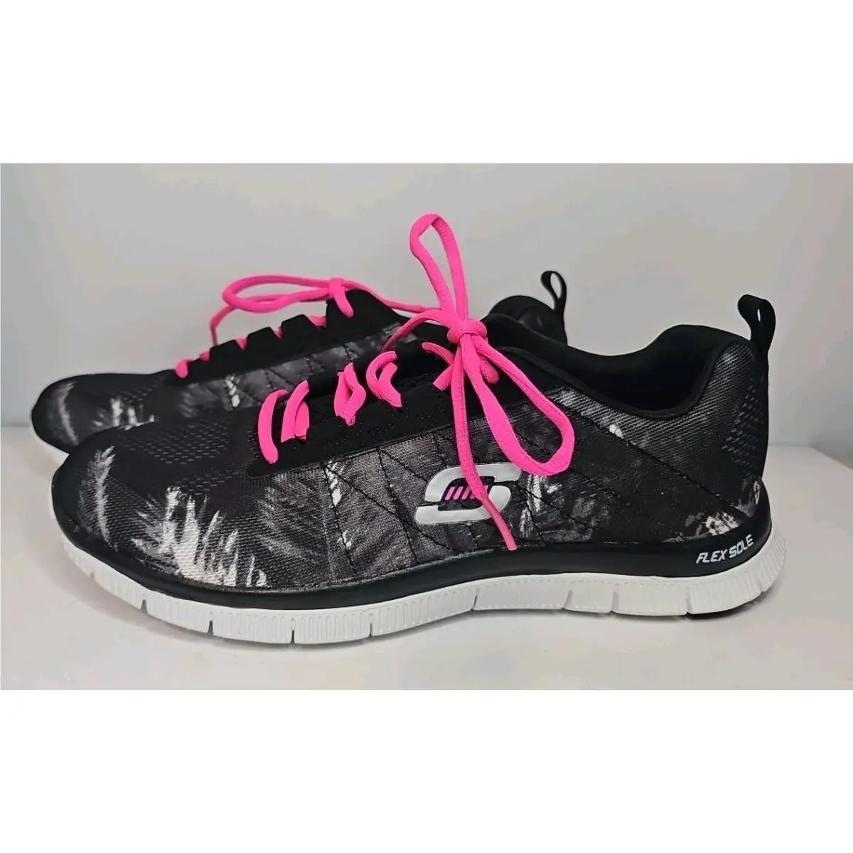 Skechers Womens Sketchers Flex Appeal Trade Winds Tennis Shoes Sneakers Size 9.5