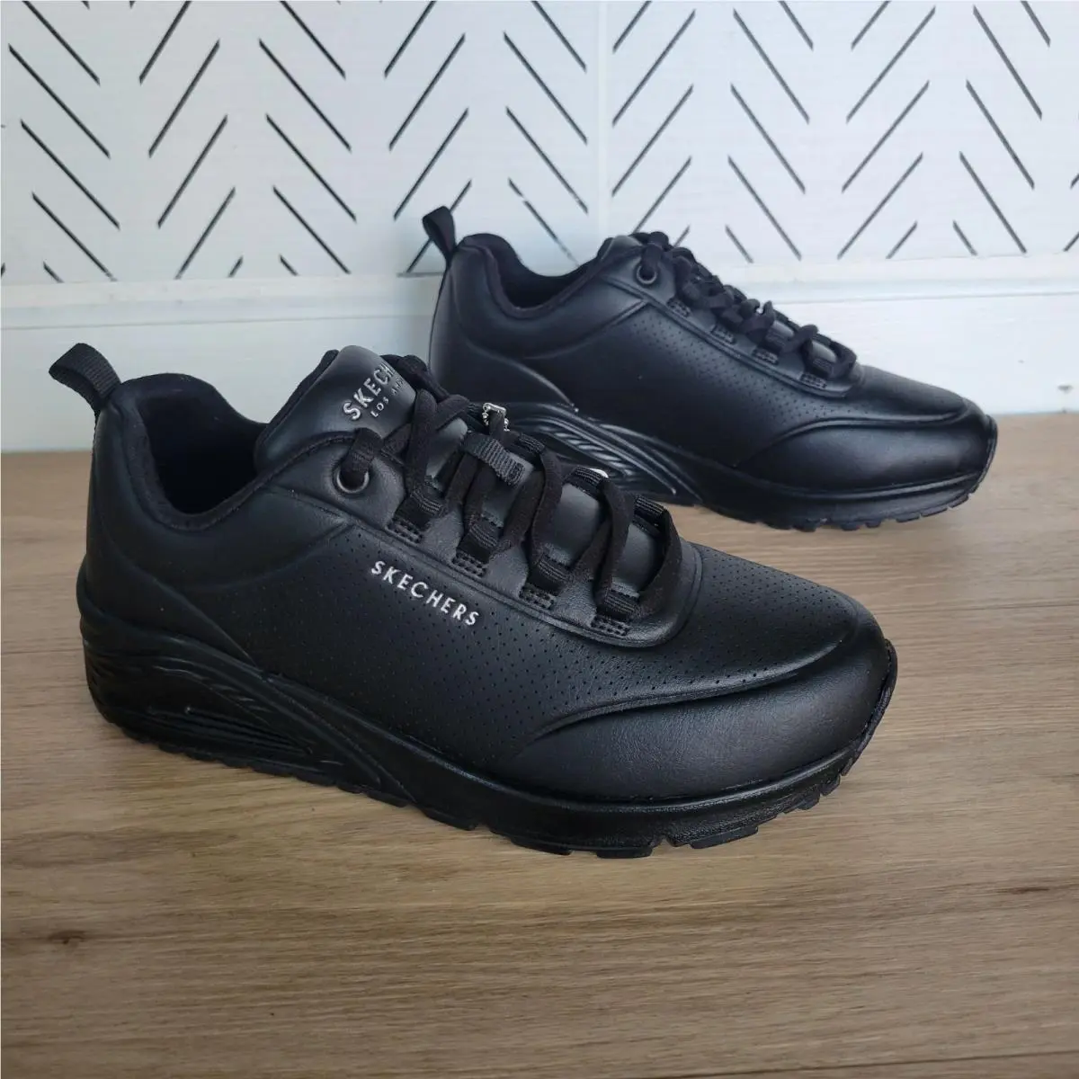 Skechers shoes - Skechers Juno - Juno - 155585 - Black 0