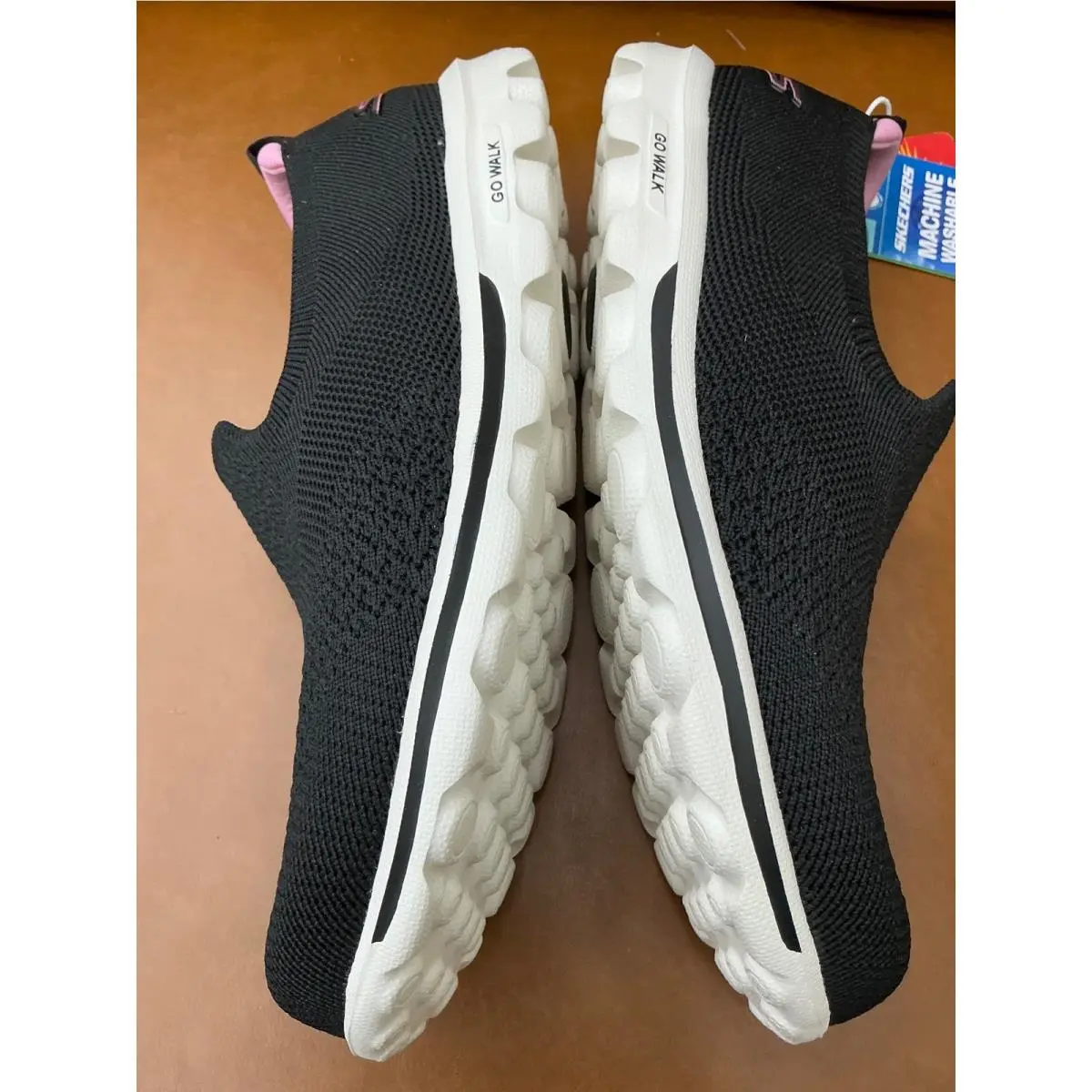 Skechers shoes - Skechers Go Walk Travel - Kourt - Black 1