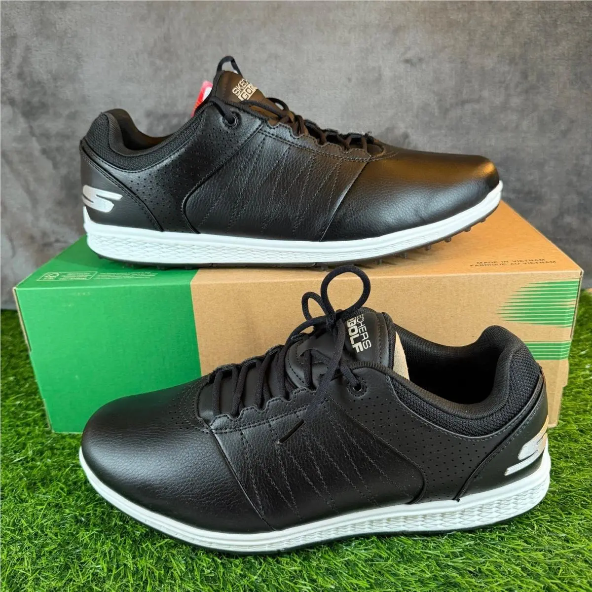 Skechers Go Golf Pivot Shoes Mens Size 12 Black Water Repellent Spikeless