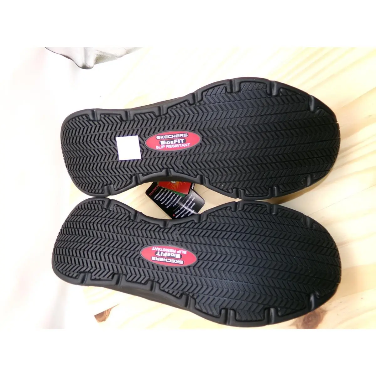Skechers shoes - Skechers D`Lux Walker SR Joden - 200217W - Black 4