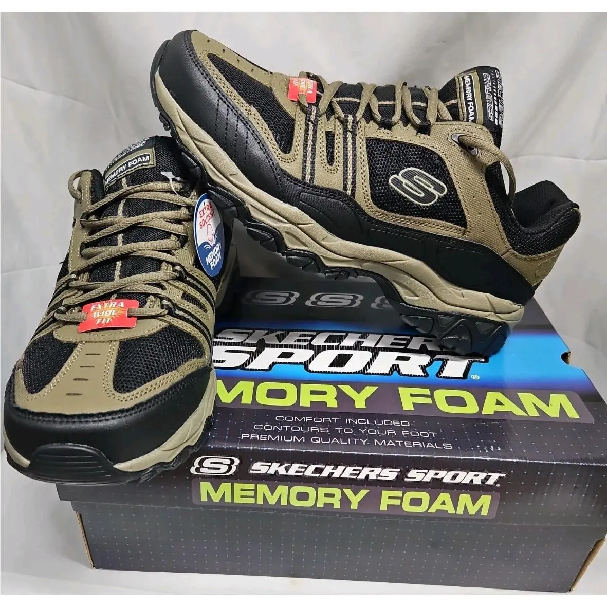 Skechers After Burn Sz 12 WW 50124EWW Fabric Low Top Lace-up Pebble/black
