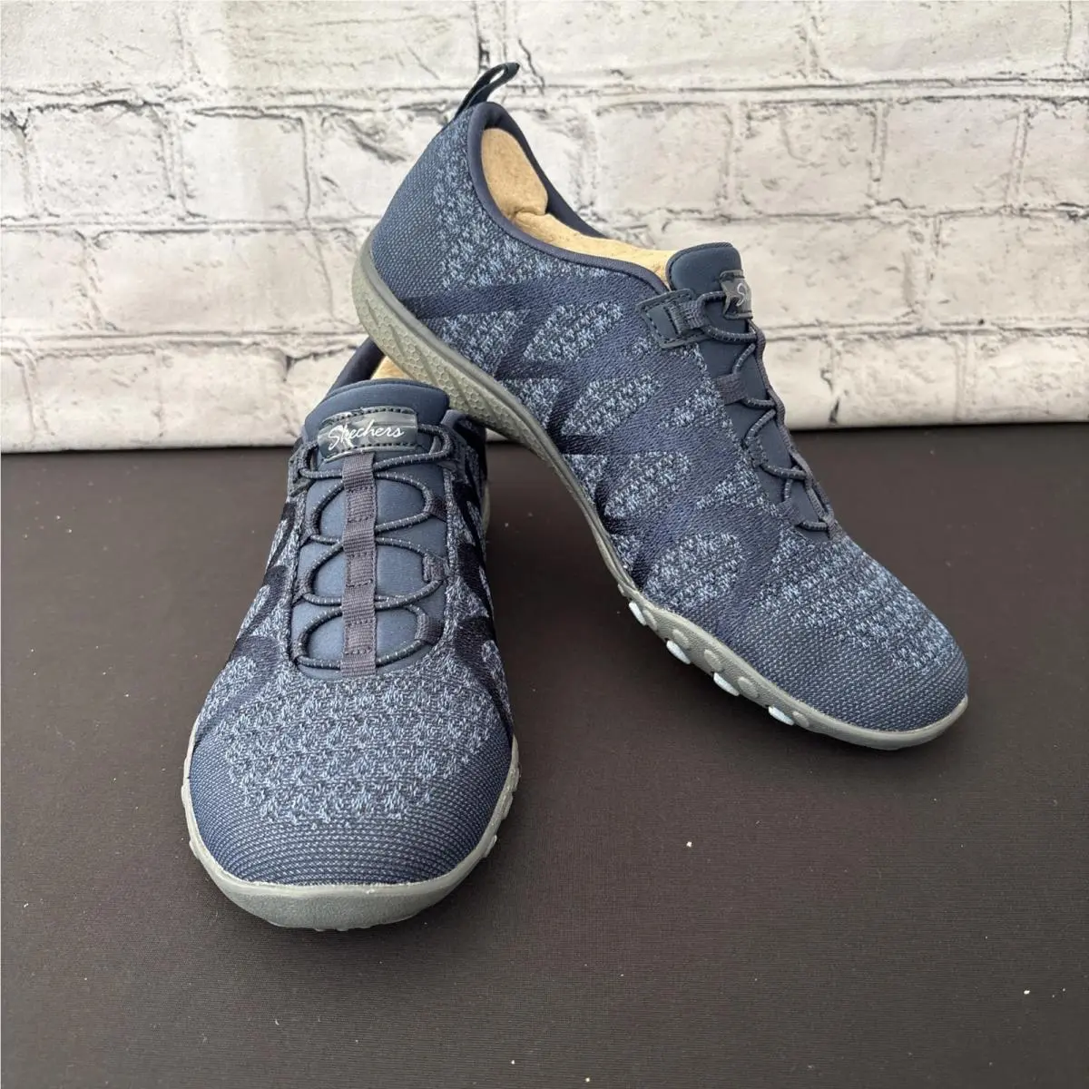 Skechers Women’s Breathe Easy Relaxed Fit Slip-on Walking Shoes Navy 8.5