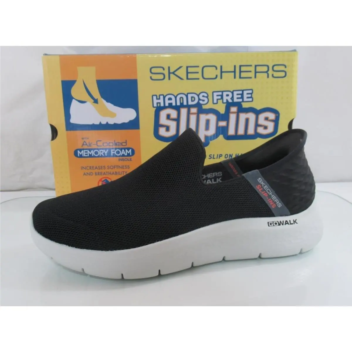 Skechers shoes - White (UPC: 0827443904708) 0