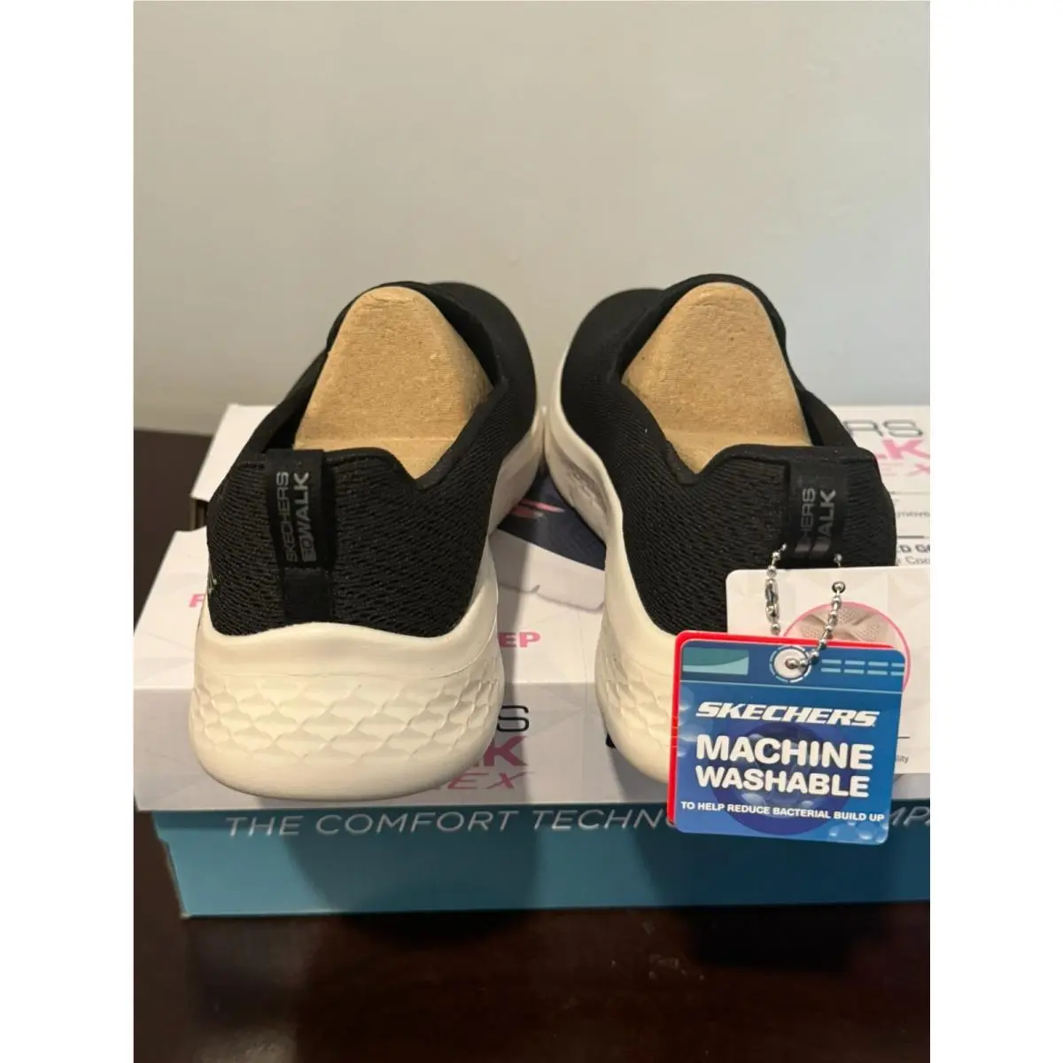 Skechers shoes - SKECHERS Performance Go Walk Flex - Black/White 0