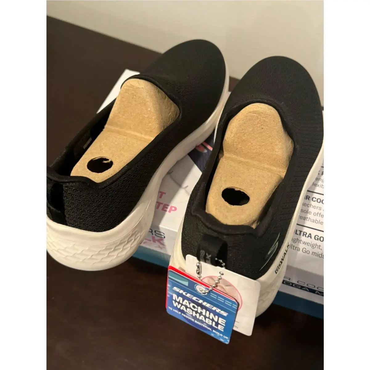 Skechers shoes - SKECHERS Performance Go Walk Flex - Black/White 1
