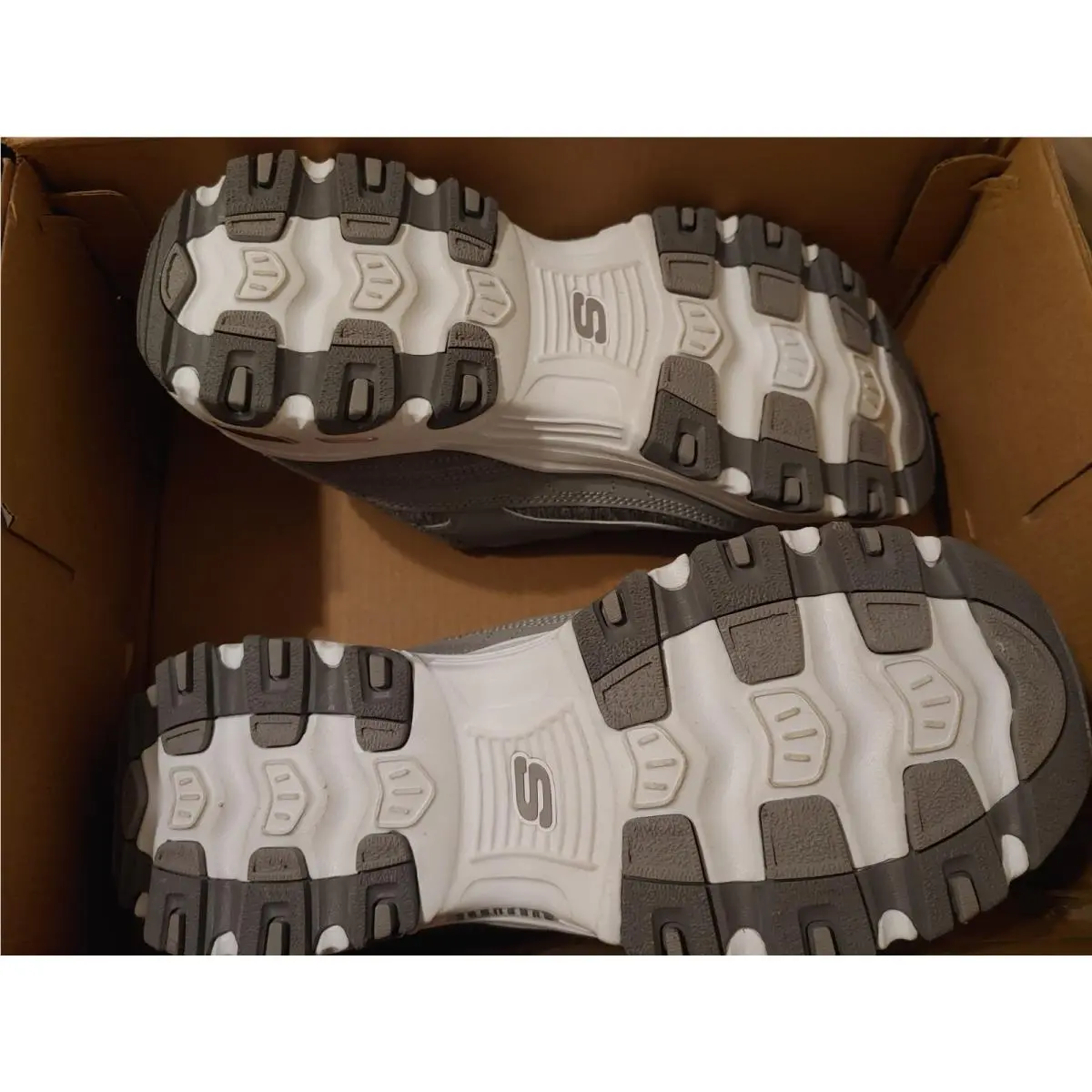 Skechers shoes - Resilient Fashion Sneaker - Resilient Fashion Sneaker - Gray 5