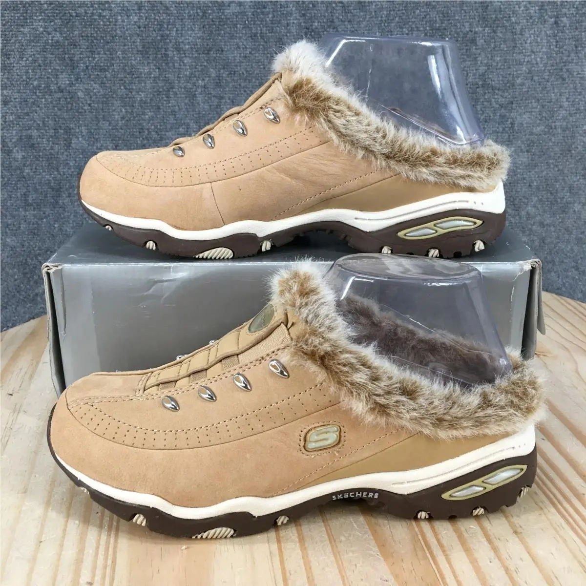 Skechers Sport Shoes Womens 7 Cozy Slip On Lined Mule Sneakers Brown Leather