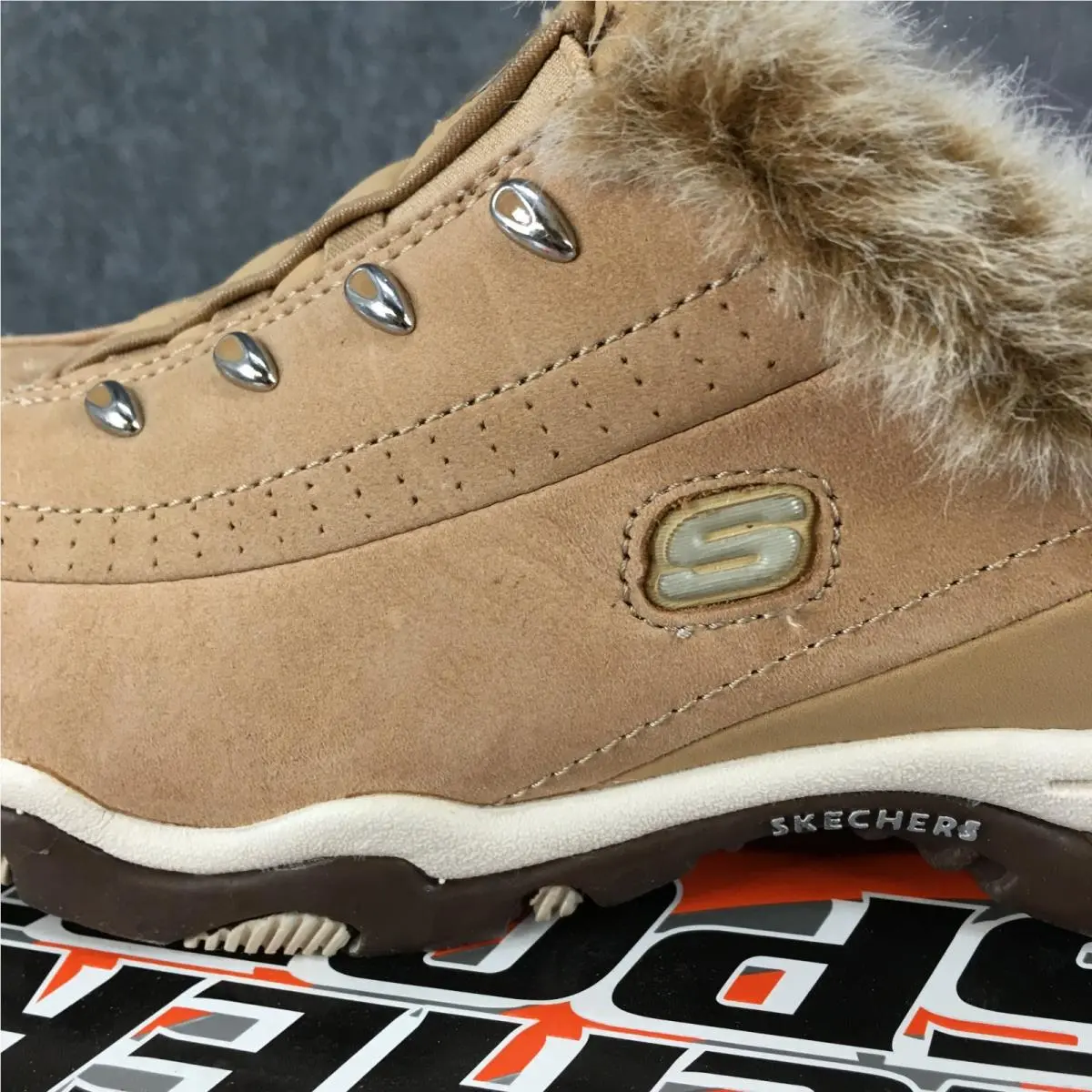 Skechers shoes - Brown 2