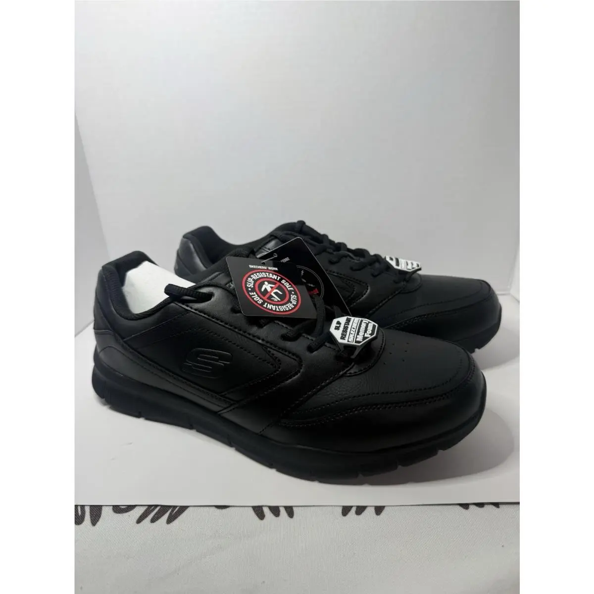 Skechers Mens 77156 Slip Resistant Memory Foam Lace Up Work Shoes Sz 10.5 Men’s