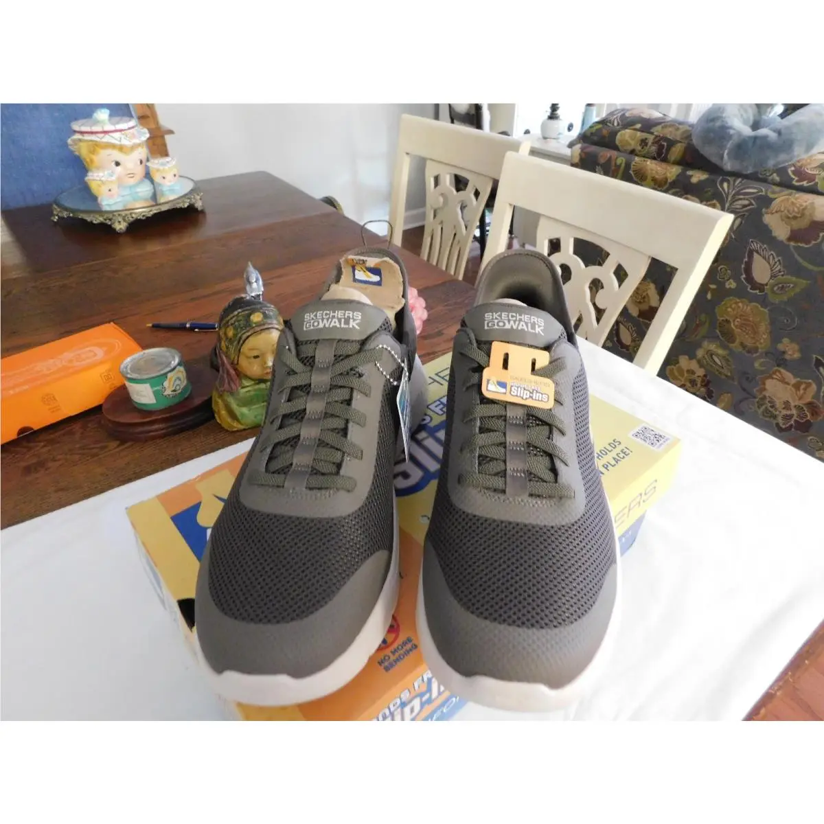 Skechers Hands Free Slip-in Brown Size 14D