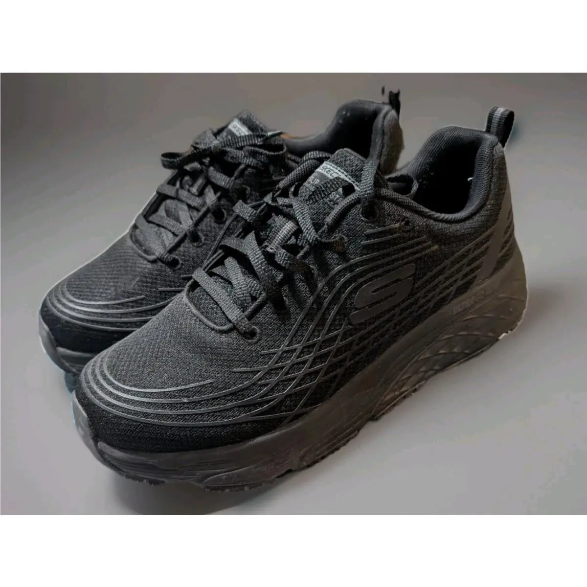 Skechers Women`s Size 10 Max Cushioning Elite Work Slip Resistant