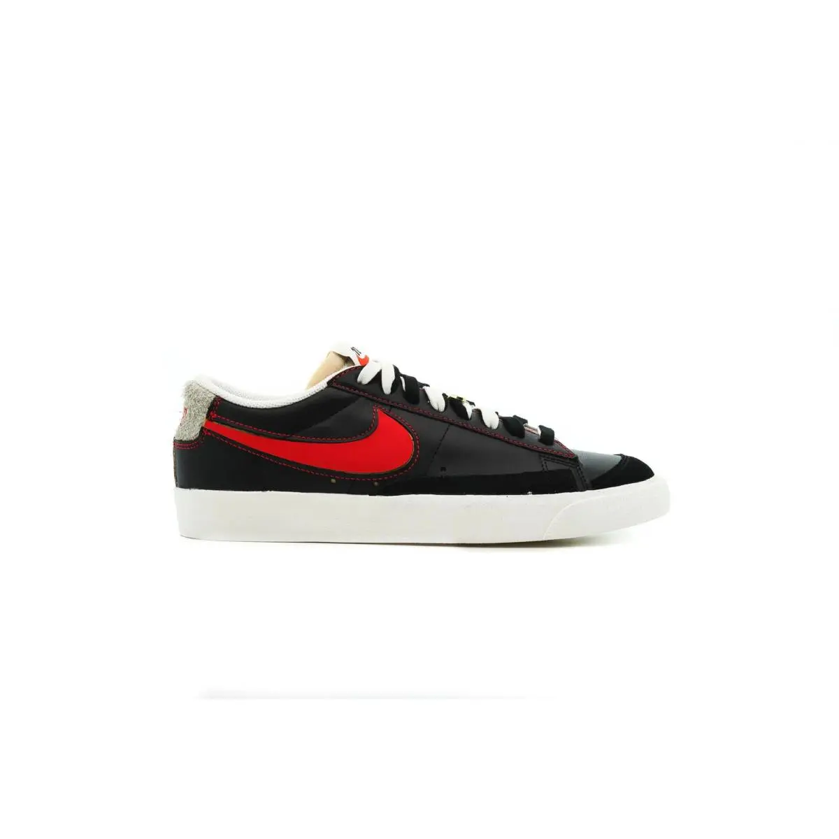 Nike Blazer Low `77 Premium `removable Swoosh - Black` - DH4370-001