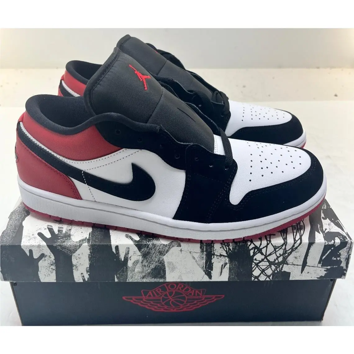Nike Air Jordan 1 Low SE Men`s Basketball Shoe IB8971 106 Wh/bk/r