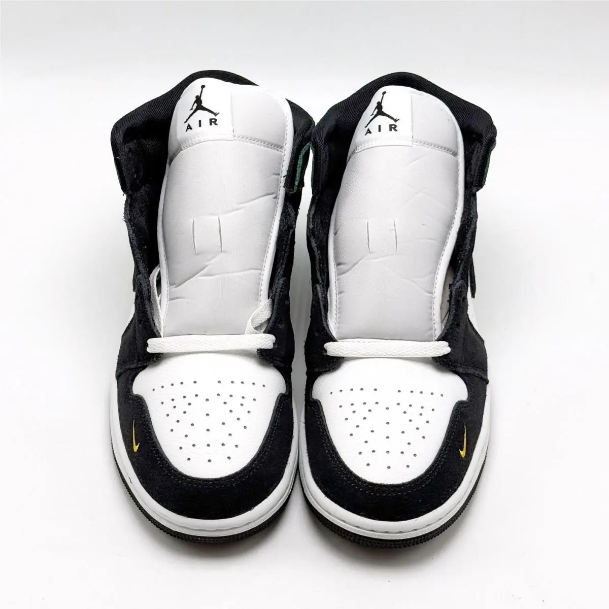 Nike shoes - Air Jordan 1 Mid - Air Mid - II9812-100 - White 8