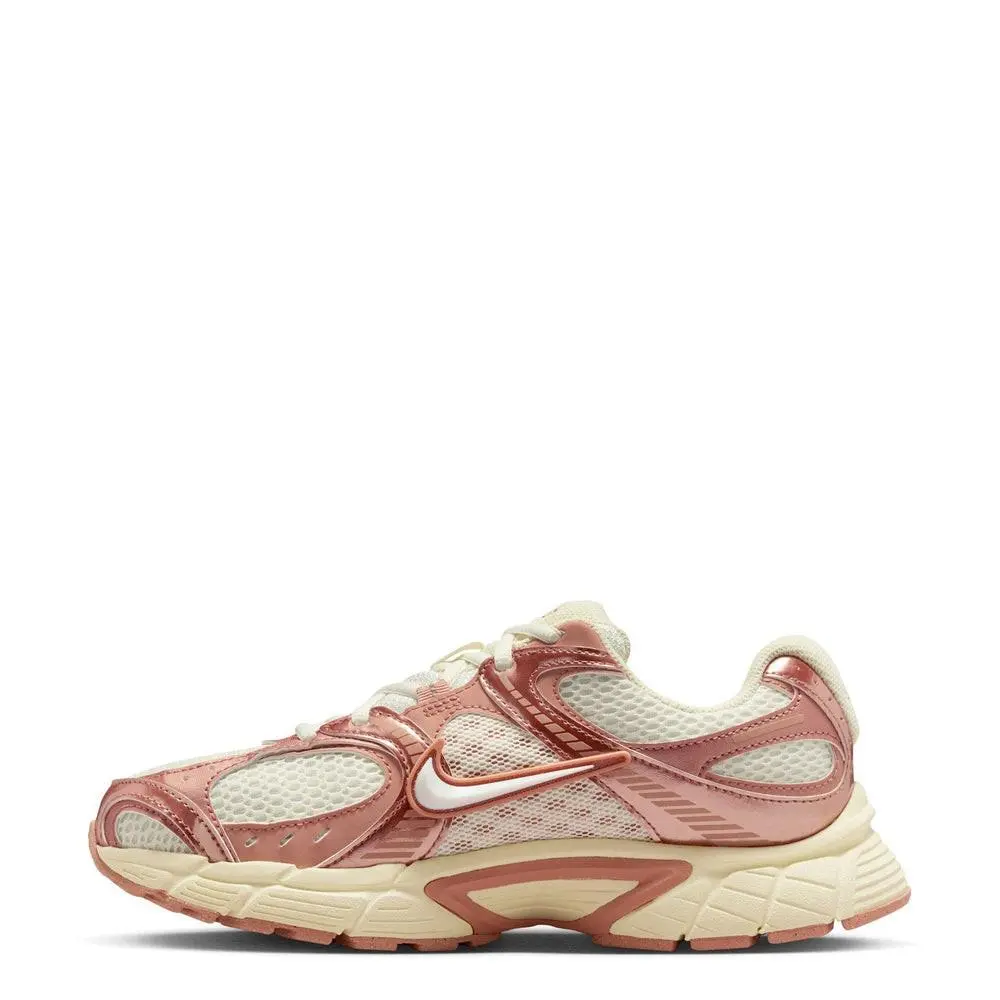 Nike shoes - Nike V5 RNR - RNR - IQ9426-133 - Pink 1