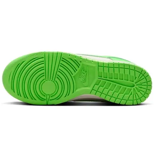 Nike shoes - HV0842 133 - HV0842 133 - Sail/Green Strike 8
