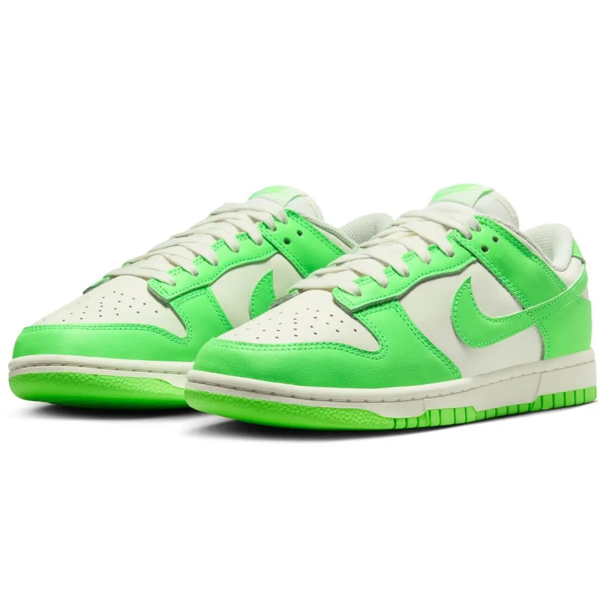 Nike shoes - HV0842 133 - HV0842 133 - Sail/Green Strike 6