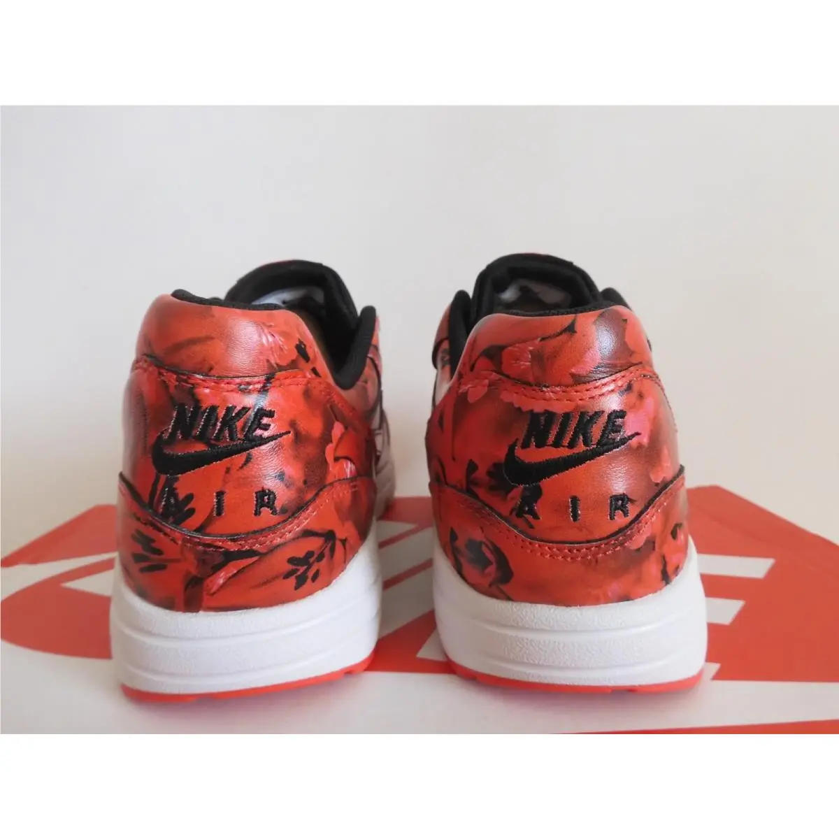 Nike shoes - Nike Air Max 1 - Air Max - 747105-600 - Red 40