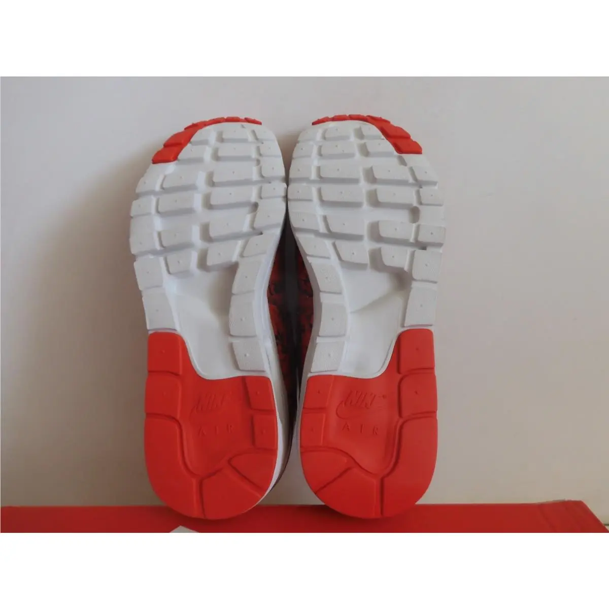 Nike shoes - Nike Air Max 1 - Air Max - 747105-600 - Red 42