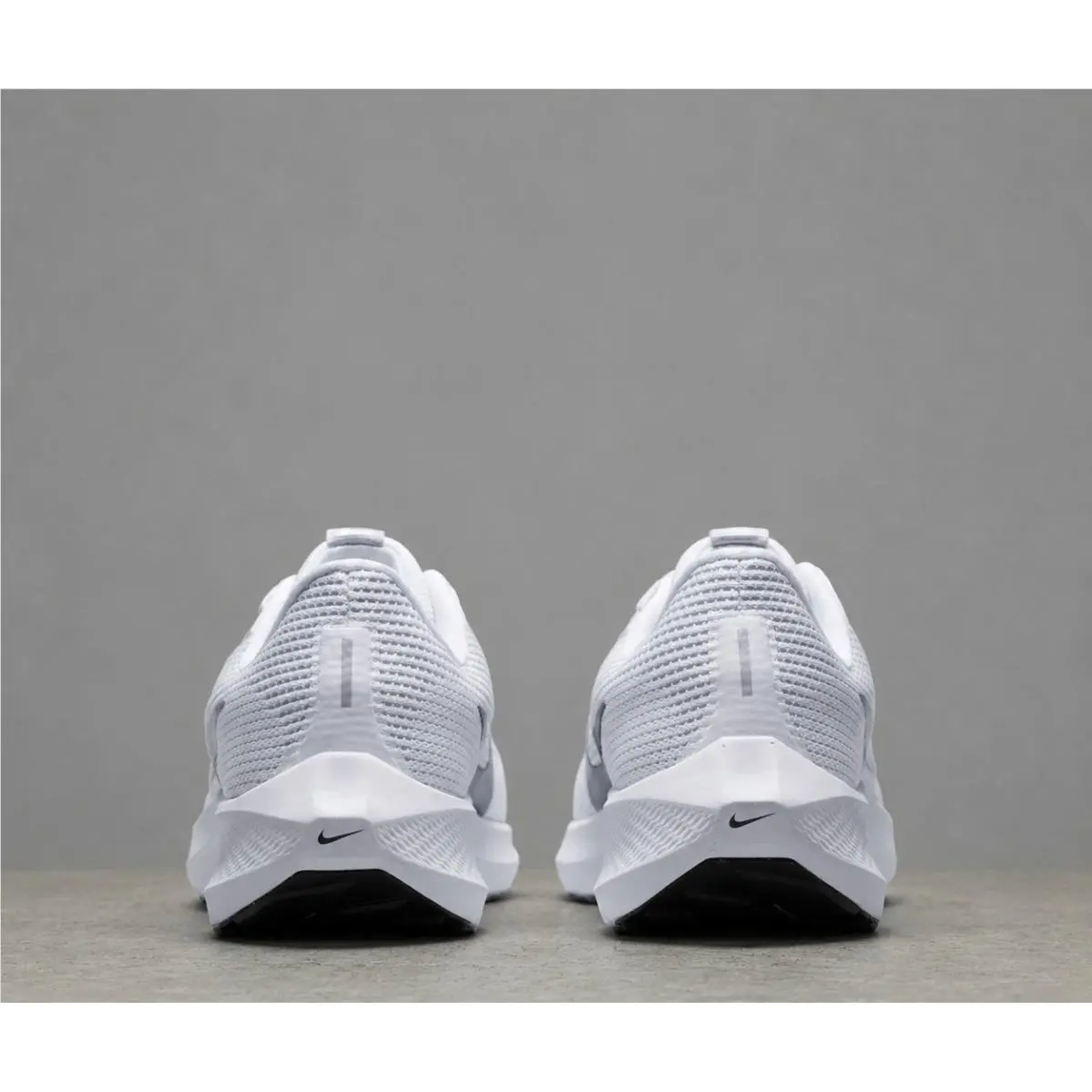 Nike shoes - Nike Air Zoom Pegasus 40 - DV3853102 - White 2
