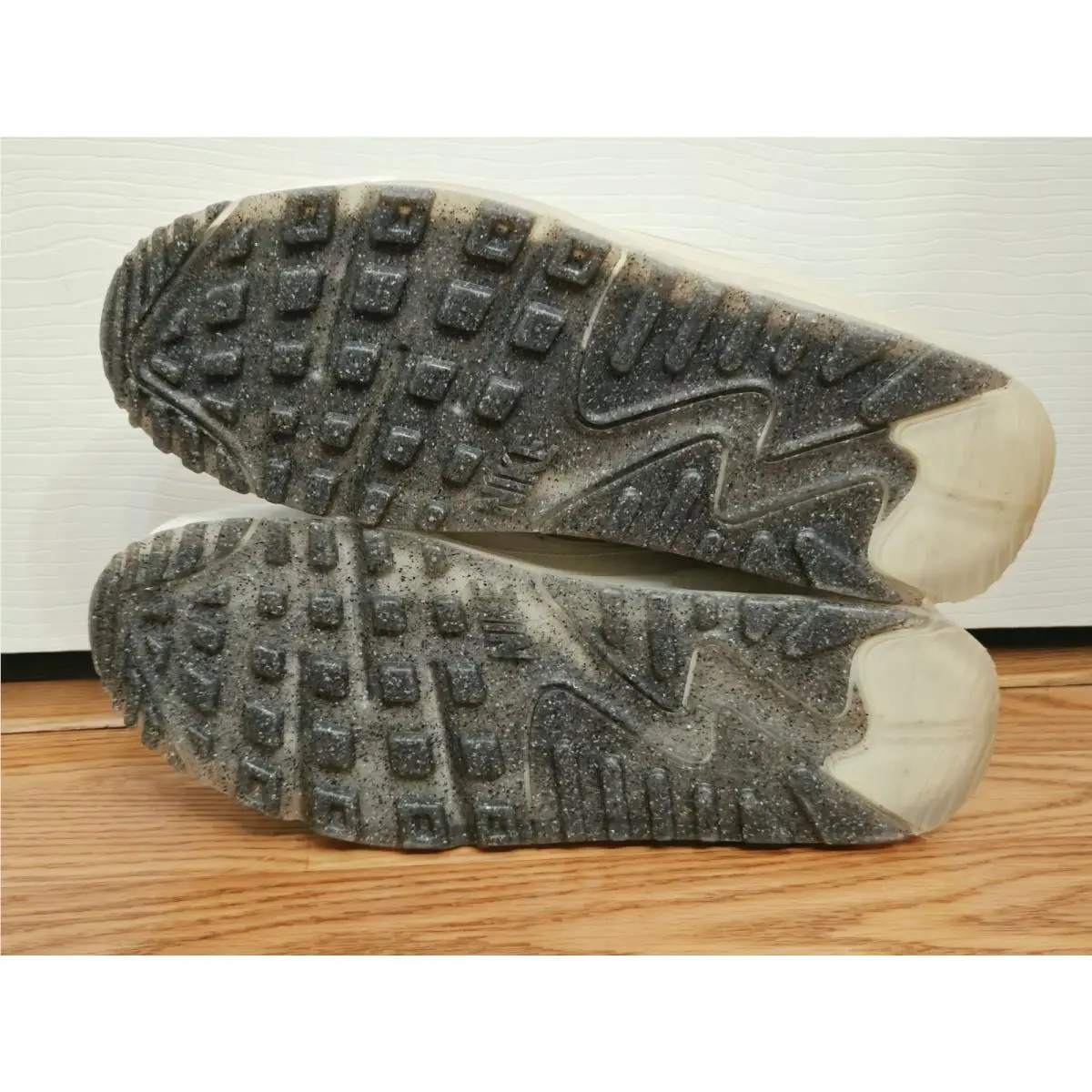 Nike shoes - DM0033100 - DM0033-100 - White 3