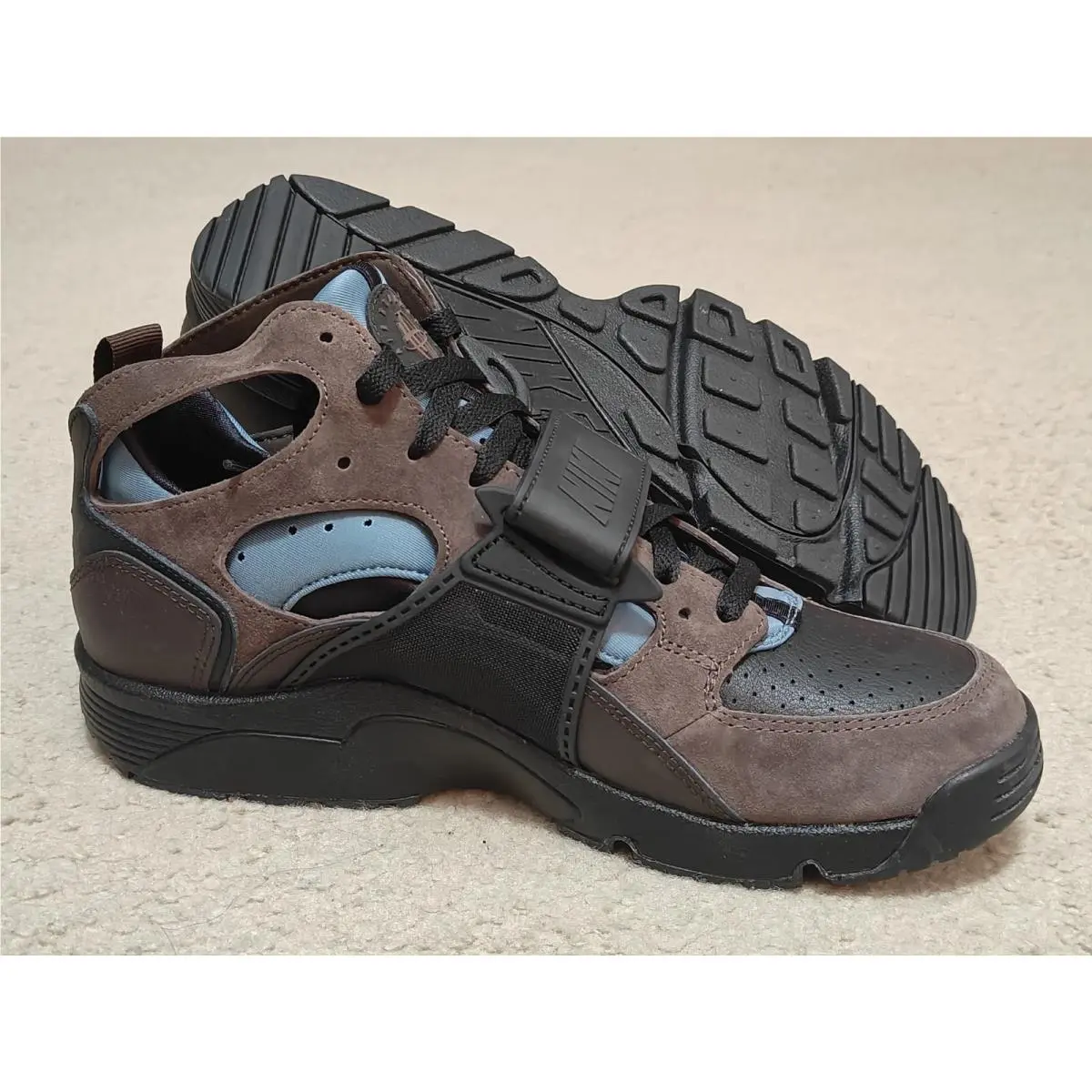 Nike shoes - Nike Air Huarache - Air Huarache - IB0497-001 - Brown 0