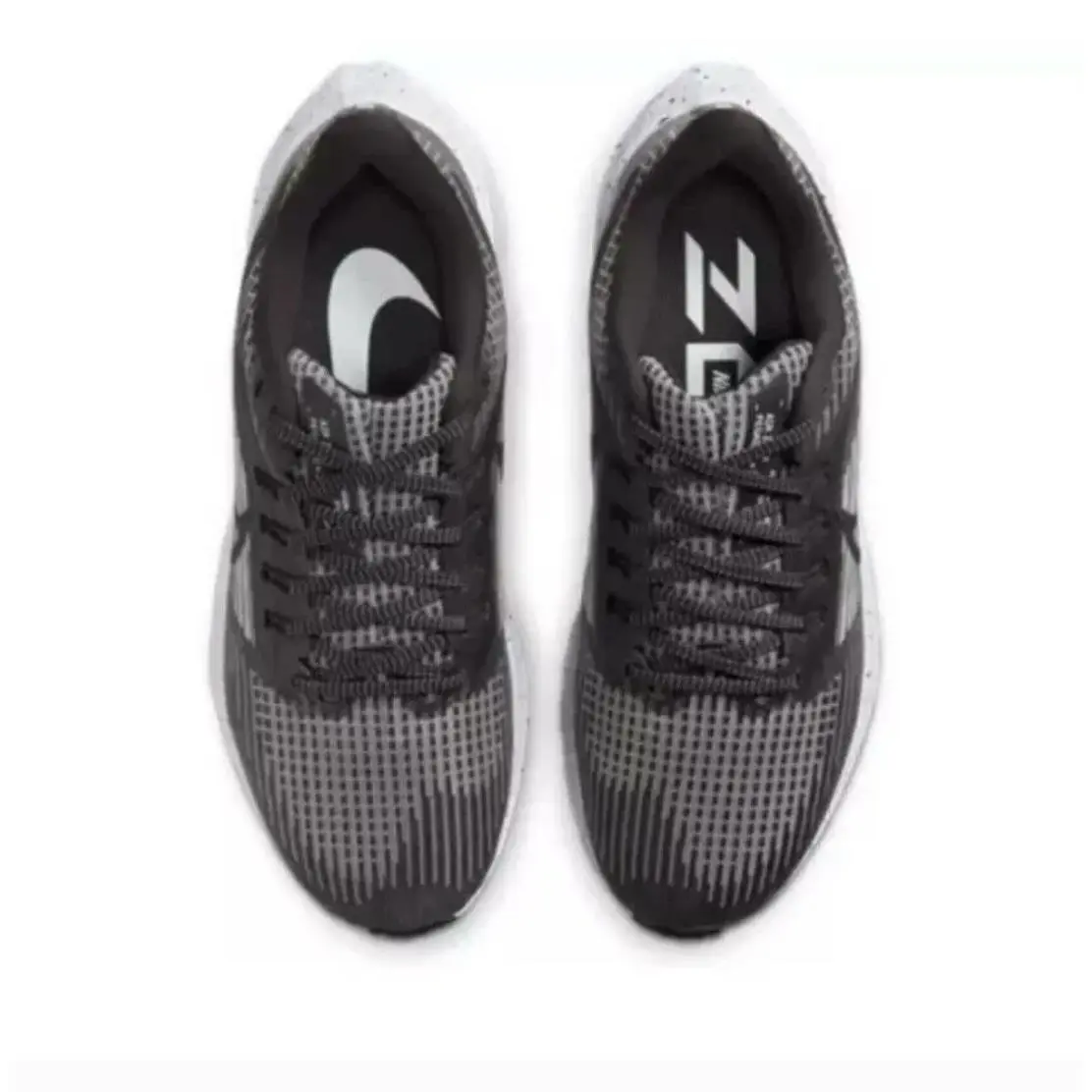 Nike shoes - Multicolor 11