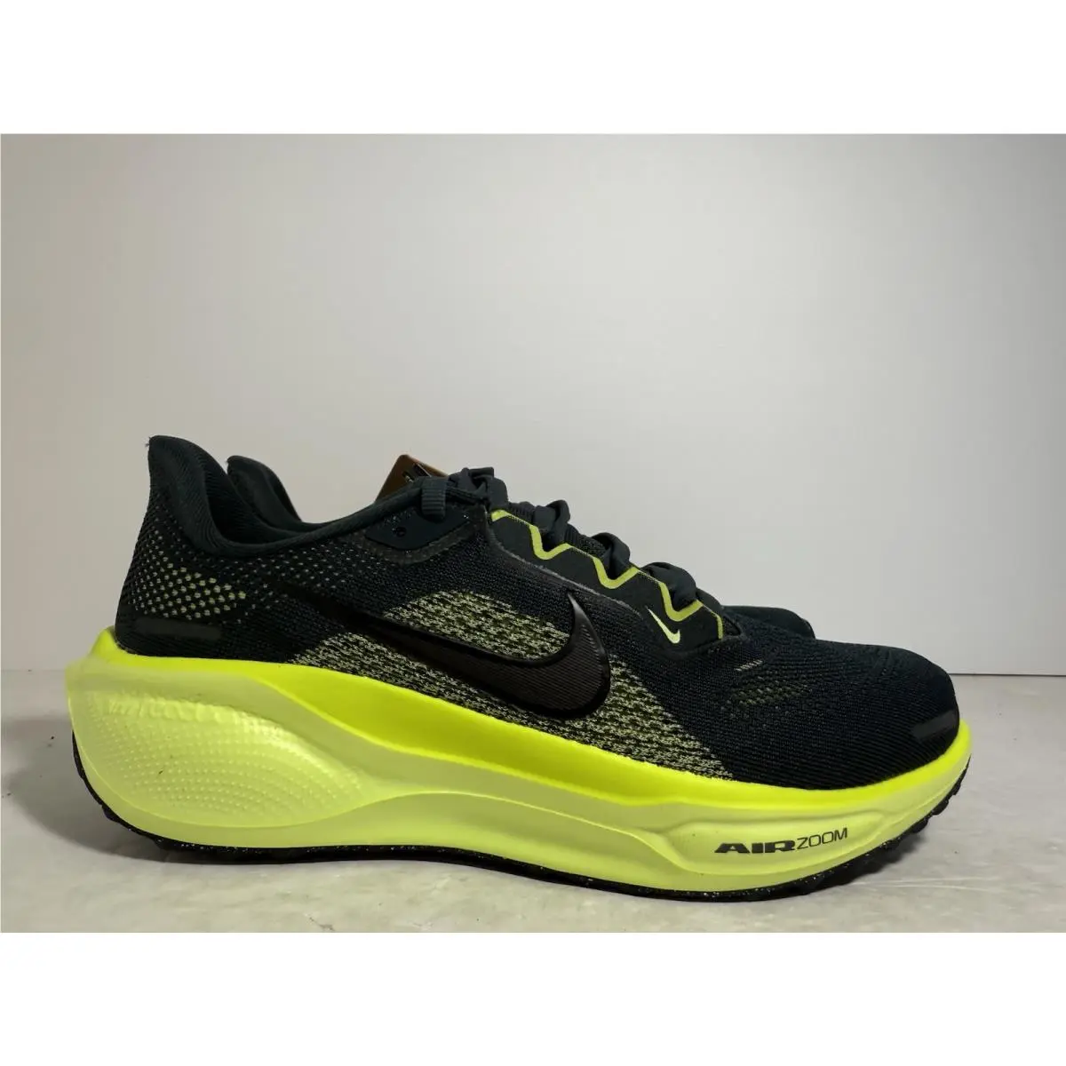 Nike shoes - Nike Pegasus - Pegasus - FD2723-302 - Seaweed Green 0