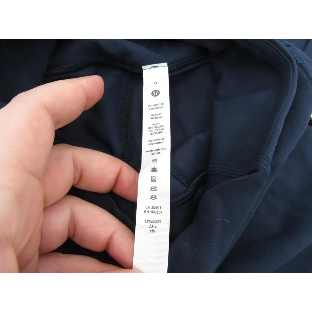 Lululemon clothing - True Navy 4