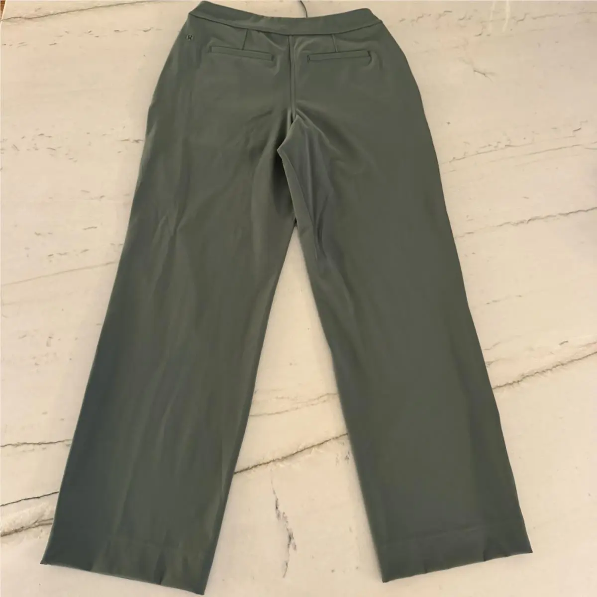 Lululemon clothing - Green 3