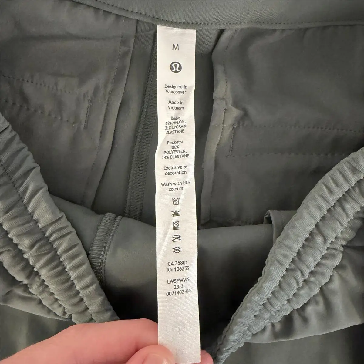 Lululemon clothing - Green 1