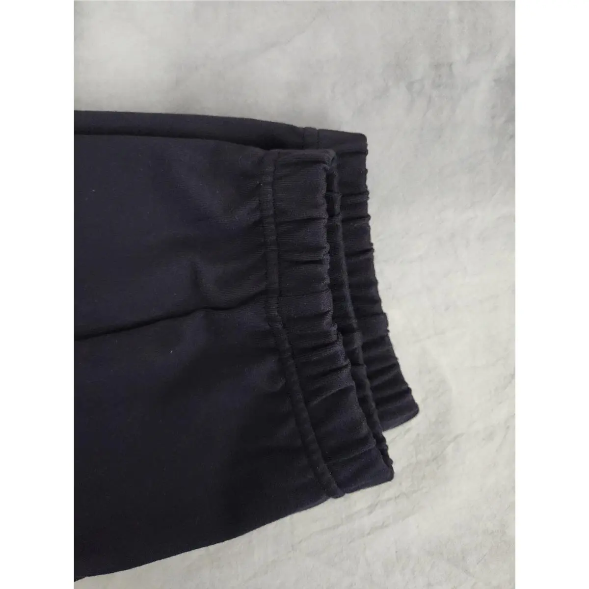 Lululemon clothing - Black 5