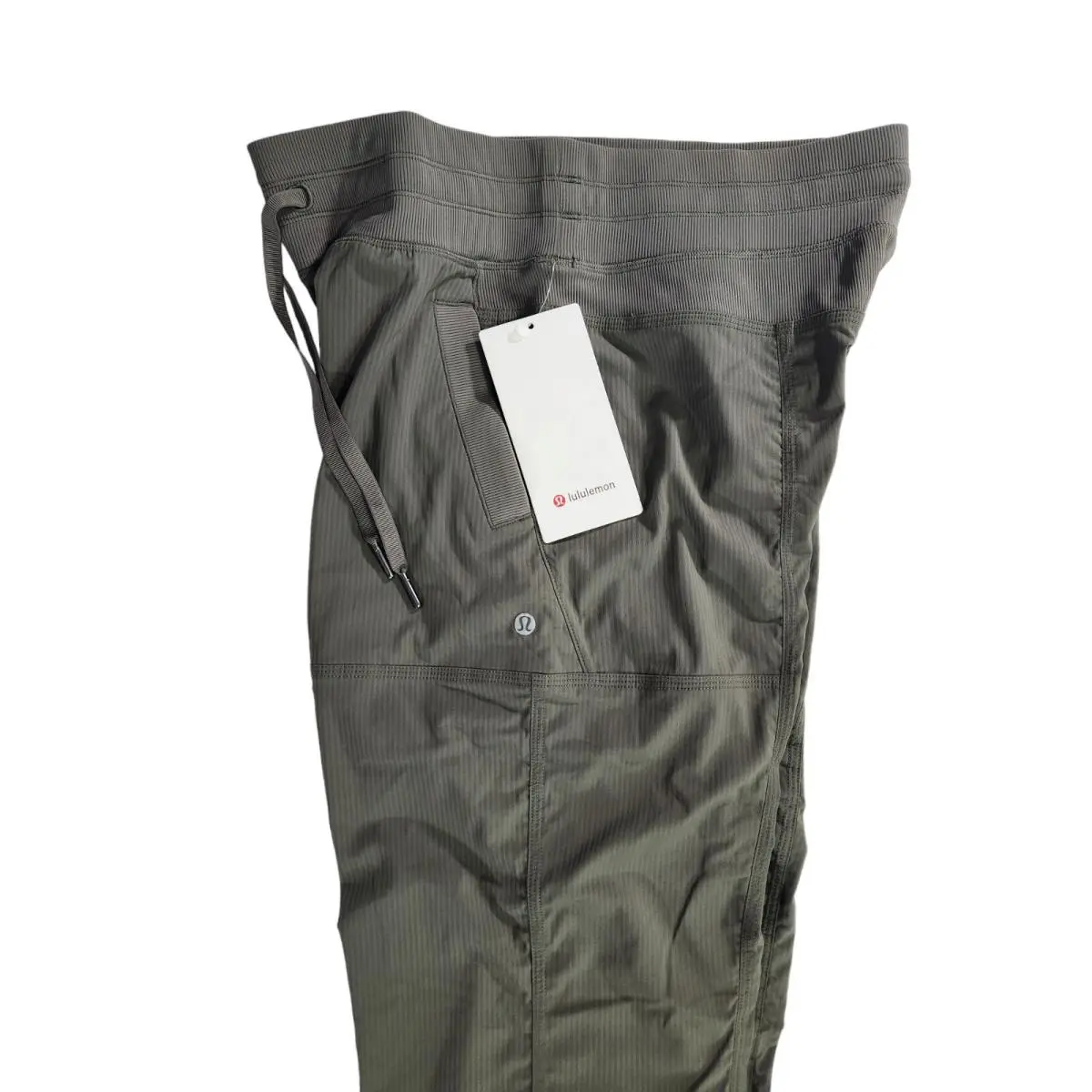 Lululemon clothing - Army Green 3