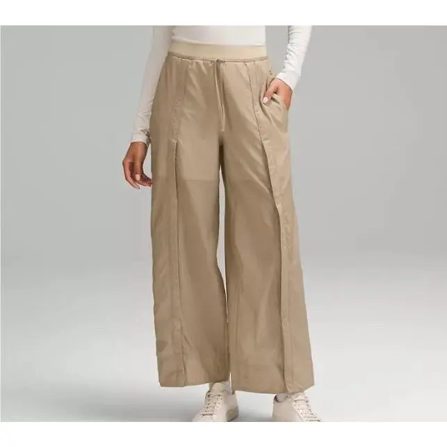 Lululemon clothing - Beige 0
