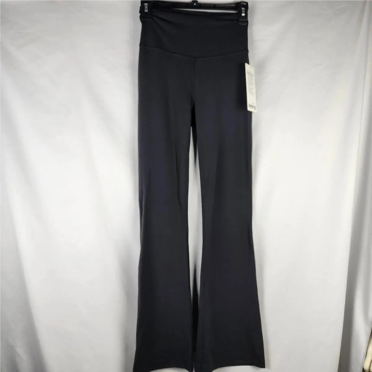 Lululemon Groove Shr Nulu Flared Pant Size 4 Black Regular