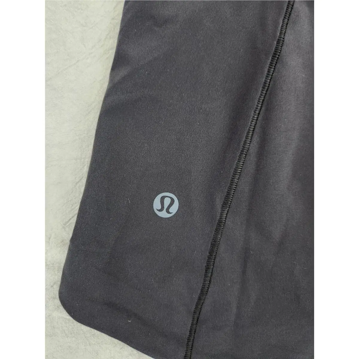 Lululemon clothing - Black 5