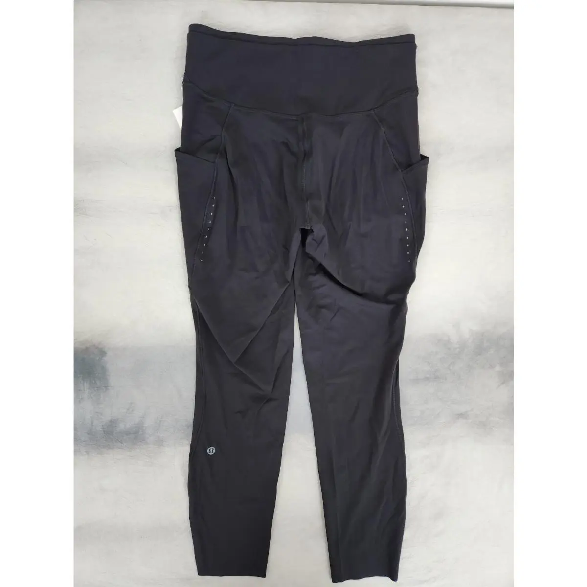 Lululemon clothing - Black 9