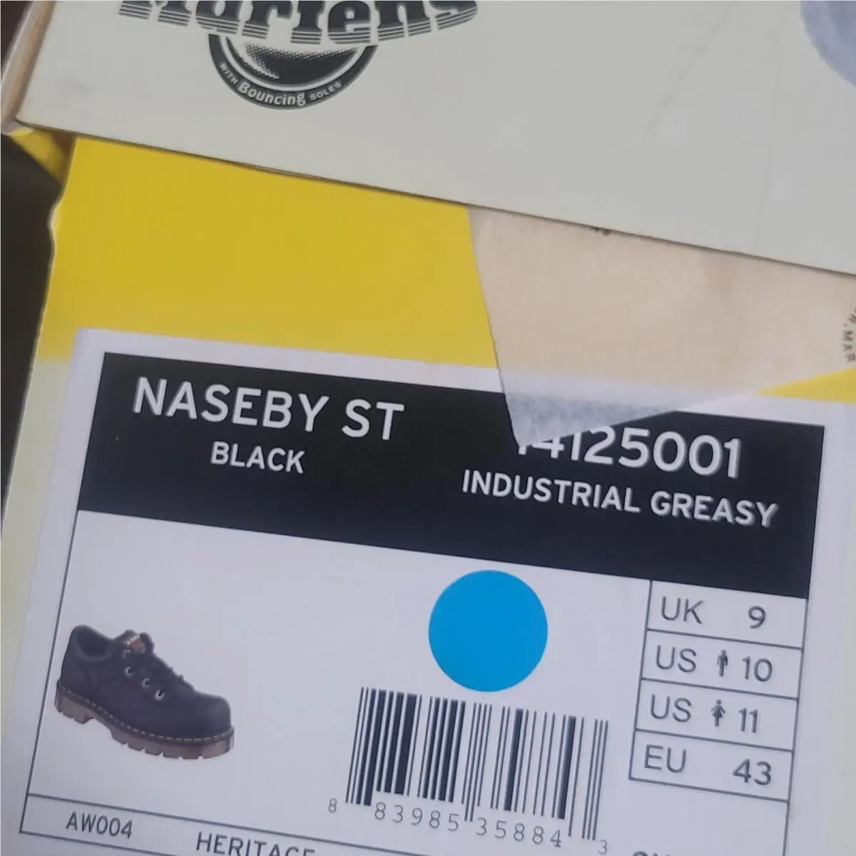Dr. Martens shoes - Dr Martens Naseby - Naseby - Black 0